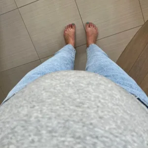 Erhielt Über Bauch Mutterschaft Jeans Schwangerschaft Hose von Kunden M******y.